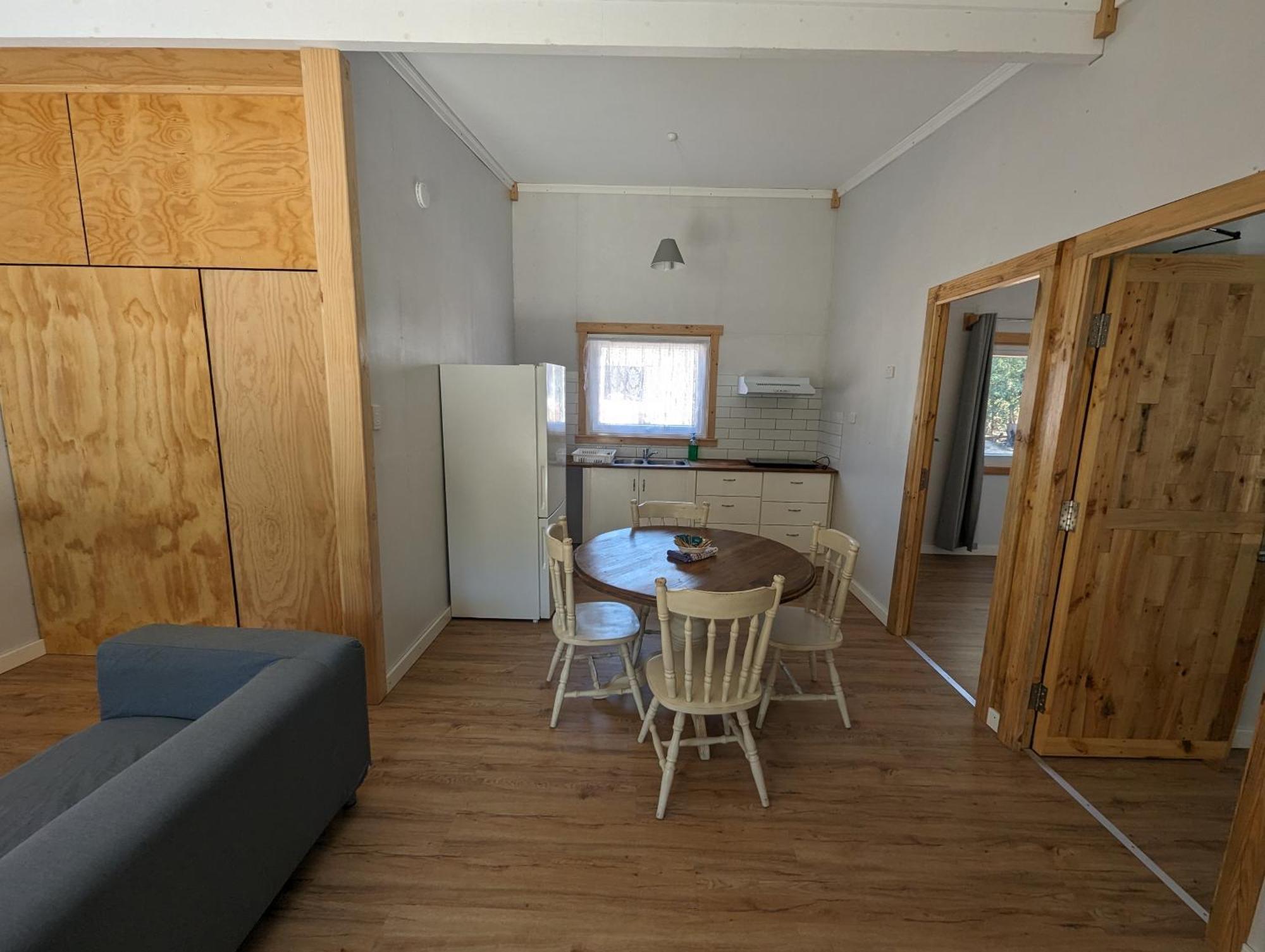 Chalets On Stoneville Редклиф Екстериор снимка