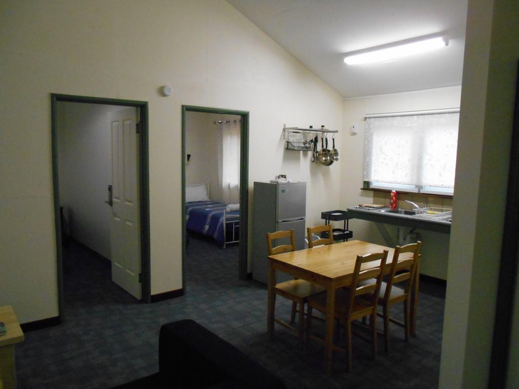 Chalets On Stoneville Редклиф Екстериор снимка